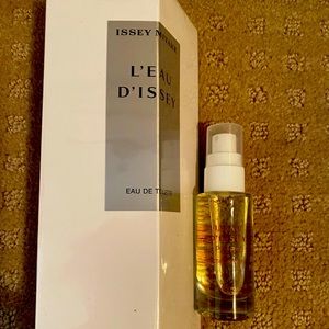 L’eau d’issey plus bonus oil